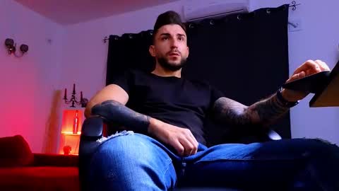 MightyAaron online show from 09/18/25, 01:40