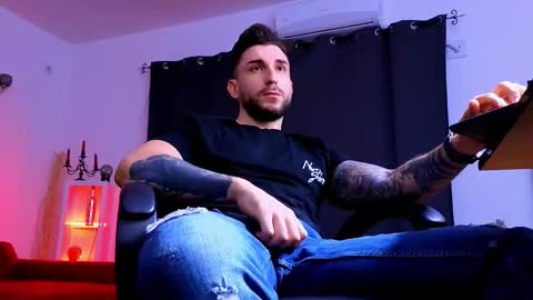 MightyAaron online show from 01/17/26, 05:49