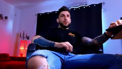 MightyAaron online show from 02/03/26, 06:22