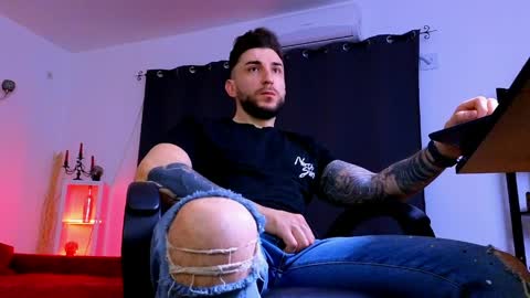 MightyAaron online show from 04/09/26, 02:33