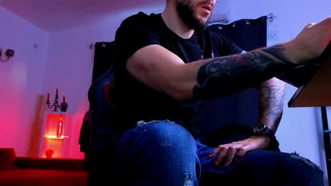 MightyAaron online show from 05/19/26, 03:13