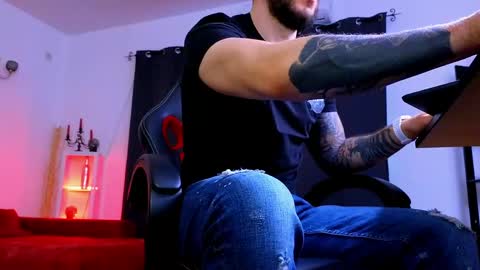 MightyAaron online show from 05/31/26, 03:15