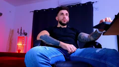 MightyAaron online show from 07/16/26, 05:19