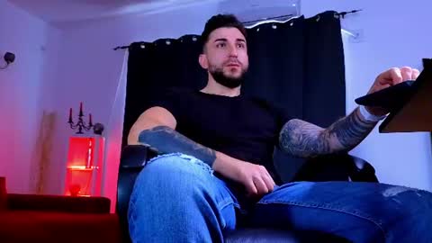 MightyAaron online show from 07/20/26, 06:38