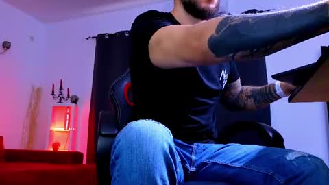 MightyAaron online show from 07/21/26, 03:20