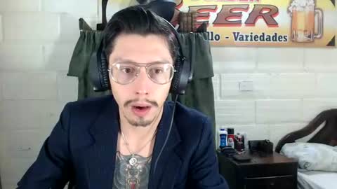 Miguel  Independent Model  online show from 06/15/26, 12:18