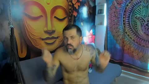 Miguel Angel online show from 05/26/26, 02:02