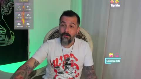 Snapshot of miguel_angeel_ chatting on 07/16/26, 05:08 Miguel Angel online show from 07/16/26, 05:08