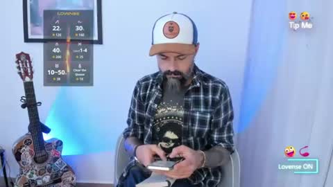 Snapshot of miguel_angeel_ chatting on 07/31/26, 05:01 Miguel Angel online show from 07/31/26, 05:01