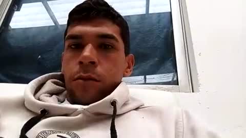 Snapshot of miguel_angelxxx chatting on 06/27/26, 05:18 miguel online show from 06/27/26, 05:18