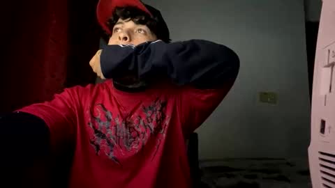 miguelvl01 online show from 10/06/25, 03:04