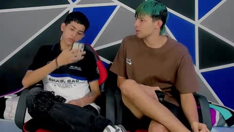 Snapshot of migueyalejo_sweetsex chatting on 01/28/25, 03:36 migueyalejo sweetsex online show from 01/28/25, 03:36