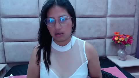 Snapshot of miha_smith chatting on 01/09/25, 02:43 Miha online show from 01/09/25, 02:43