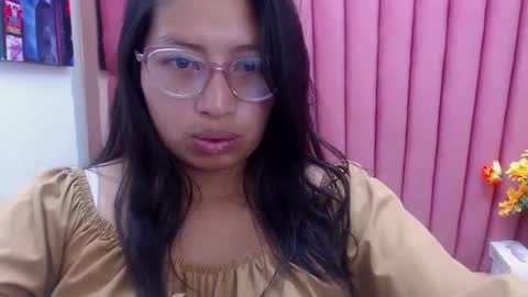 Snapshot of miha_smith chatting on 10/29/25, 03:09 Miha online show from 10/29/25, 03:09