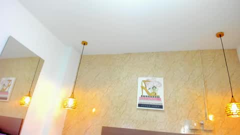 Miia online show from 04/21/26, 11:38