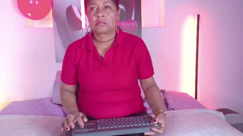 miia_blace online show from 06/18/26, 04:02