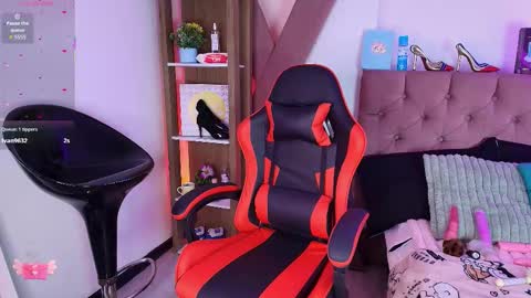 Miia Paris online show from 02/12/26, 05:13