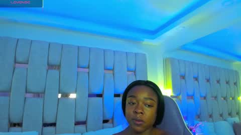 Miia Schwarz  online show from 02/05/26, 10:47