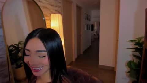 luisa online show from 02/18/26, 01:07