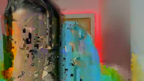 Mia online show from 04/13/26, 03:34