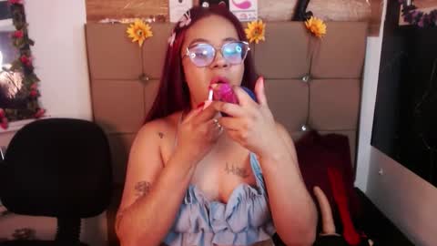 miia online show from 02/10/26, 08:57