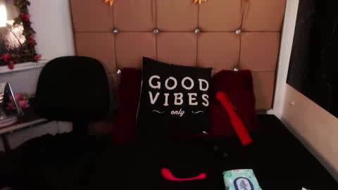 miia online show from 03/04/26, 04:35