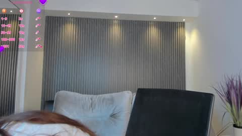 Miia 3 online show from 01/20/25, 08:29