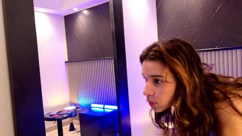 Snapshot of miiaa_cooper chatting on 05/03/26, 01:17 CALL ME MIA online show from 05/03/26, 01:17