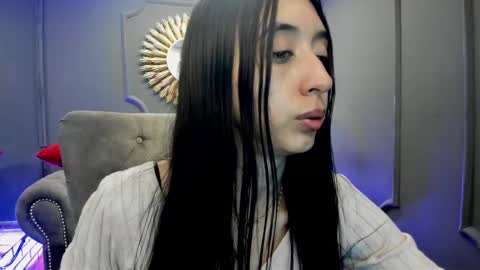 miilu  online show from 01/29/25, 07:36