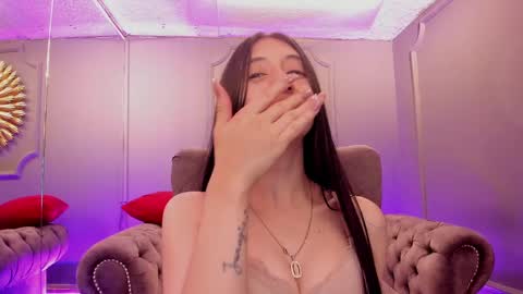 miilu  online show from 02/07/25, 09:16