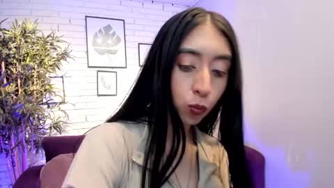 miilu  online show from 03/04/25, 03:44