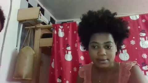 Snapshot of miinah chatting on 03/22/26, 07:01 miinah online show from 03/22/26, 07:01