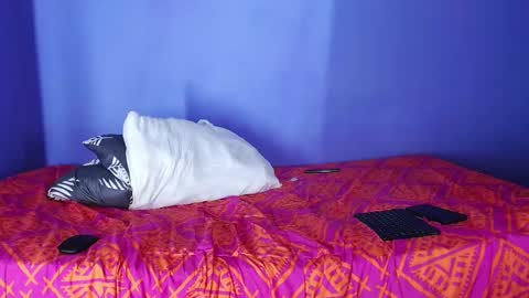 Snapshot of miiranda_cohen chatting on 02/19/25, 10:53 miiranda cohen online show from 02/19/25, 10:53