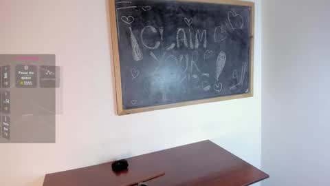 miiss_evaa online show from 01/31/25, 11:46