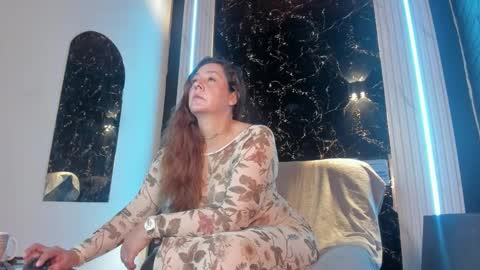 miiss_evaa online show from 10/24/25, 11:28