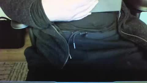 mik online show from 01/30/25, 09:57