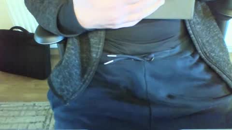 mik online show from 03/03/25, 11:44