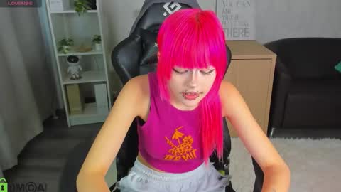 Mika online show from 03/05/26, 08:32