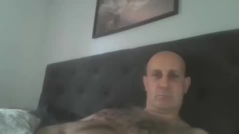 Snapshot of mikael_r52 chatting on 05/22/26, 03:57 mikael_r52 online show from 05/22/26, 03:57