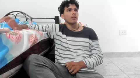 mikael_stor online show from 10/02/25, 12:34