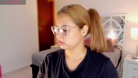 Mikaela blondie bigass online show from 11/20/25, 12:49