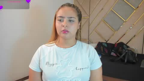 Mikaela blondie bigass online show from 04/20/26, 06:42