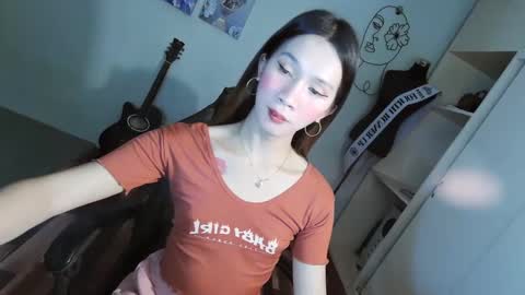 Snapshot of mikaellasander chatting on 03/01/25, 01:29 ELLA online show from 03/01/25, 01:29