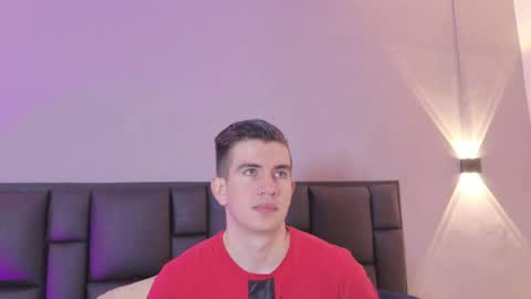 mikael online show from 04/19/26, 04:45