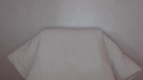 Snapshot of mikahdos chatting on 02/03/25, 09:52 SORAYA online show from 02/03/25, 09:52