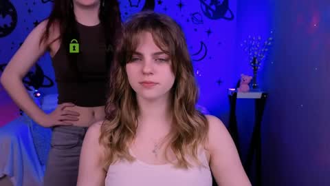 Mika online show from 04/05/26, 05:59