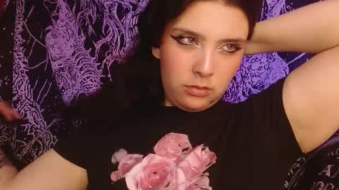 Mika online show from 12/03/25, 10:30