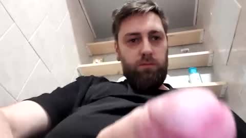 Mika online show from 01/28/25, 07:10