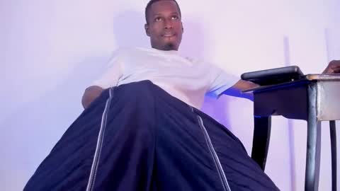 Mike Steven --- Independent Model--- online show from 03/07/26, 02:14
