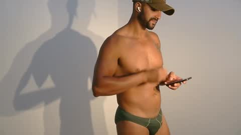 Snapshot of mike4fun99 chatting on 06/06/26, 02:38 mike online show from 06/06/26, 02:38